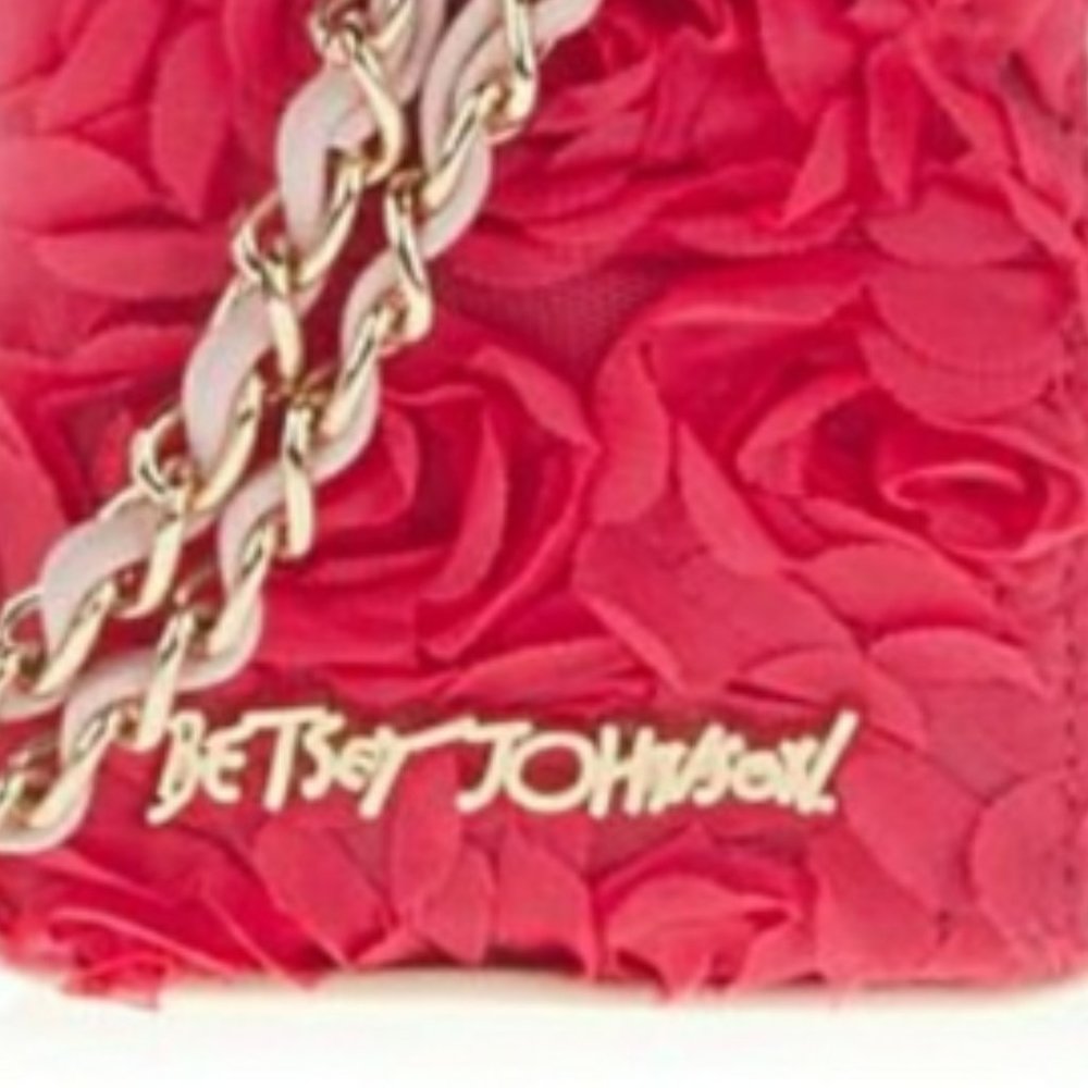 Betsey Johnson LETS EAT CAKE WRISTLET-COLLECTIBLE - Picture 6 of 9